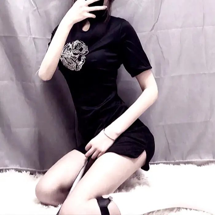 爱尼斯·格林的故事